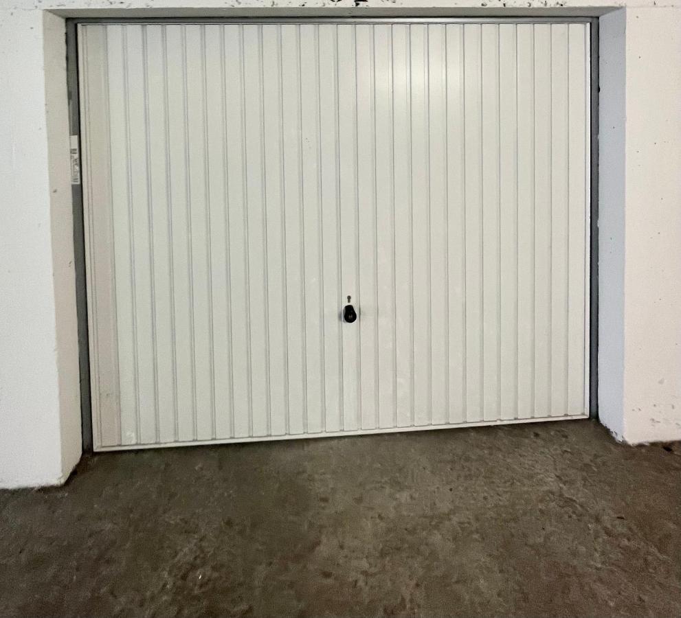 Apartamento T2 - Face De La Gare Sncf Avec Un Balcon Et Un Garage Orléans Exterior foto